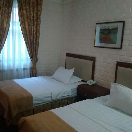 Arien Plaza Hotel ทาชเคนต์ ภายนอก รูปภาพ