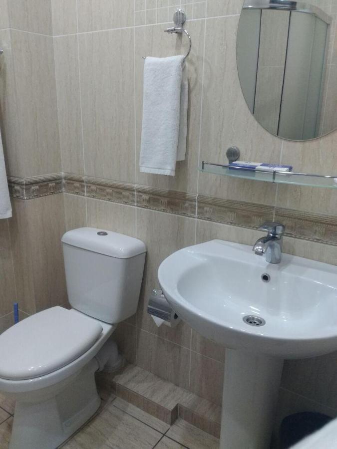 Arien Plaza Hotel ทาชเคนต์ ภายนอก รูปภาพ