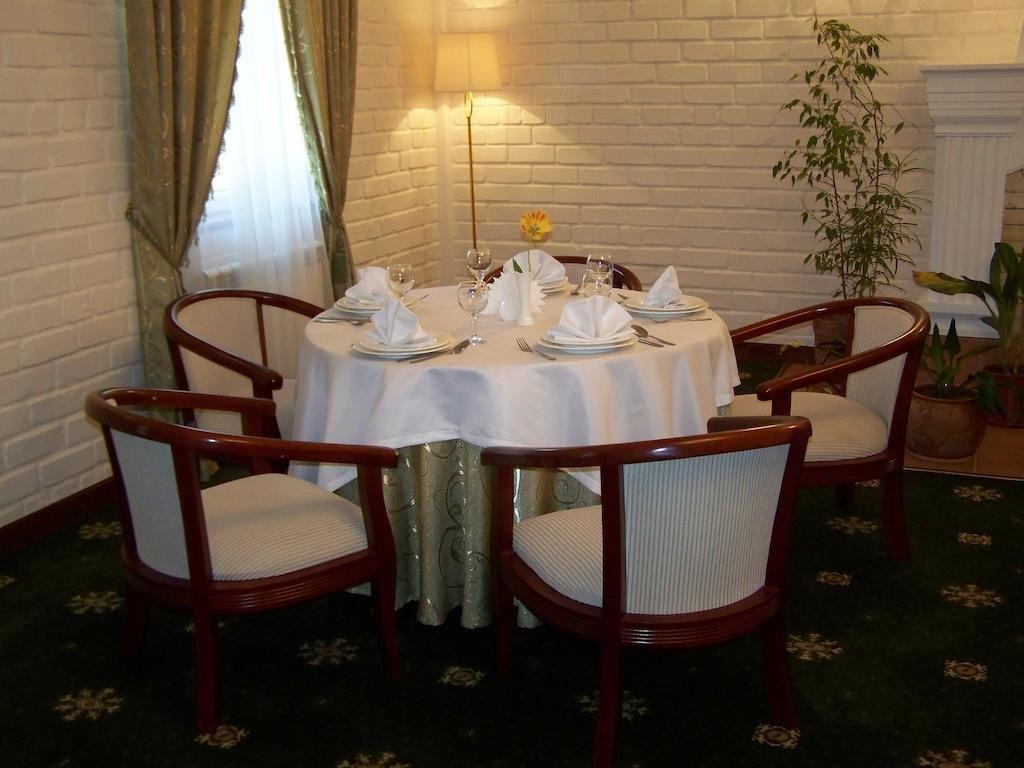 Arien Plaza Hotel ทาชเคนต์ ภายนอก รูปภาพ