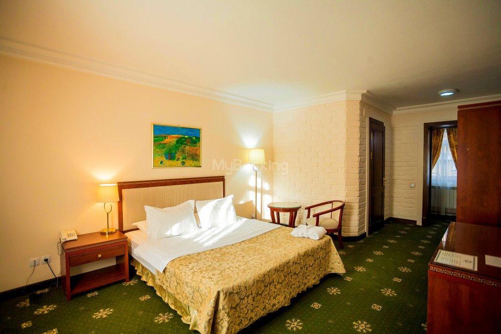 Arien Plaza Hotel ทาชเคนต์ ภายนอก รูปภาพ