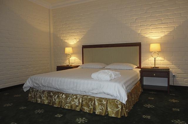 Arien Plaza Hotel ทาชเคนต์ ภายนอก รูปภาพ